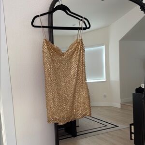 Elegant Gold Sequin Dress
